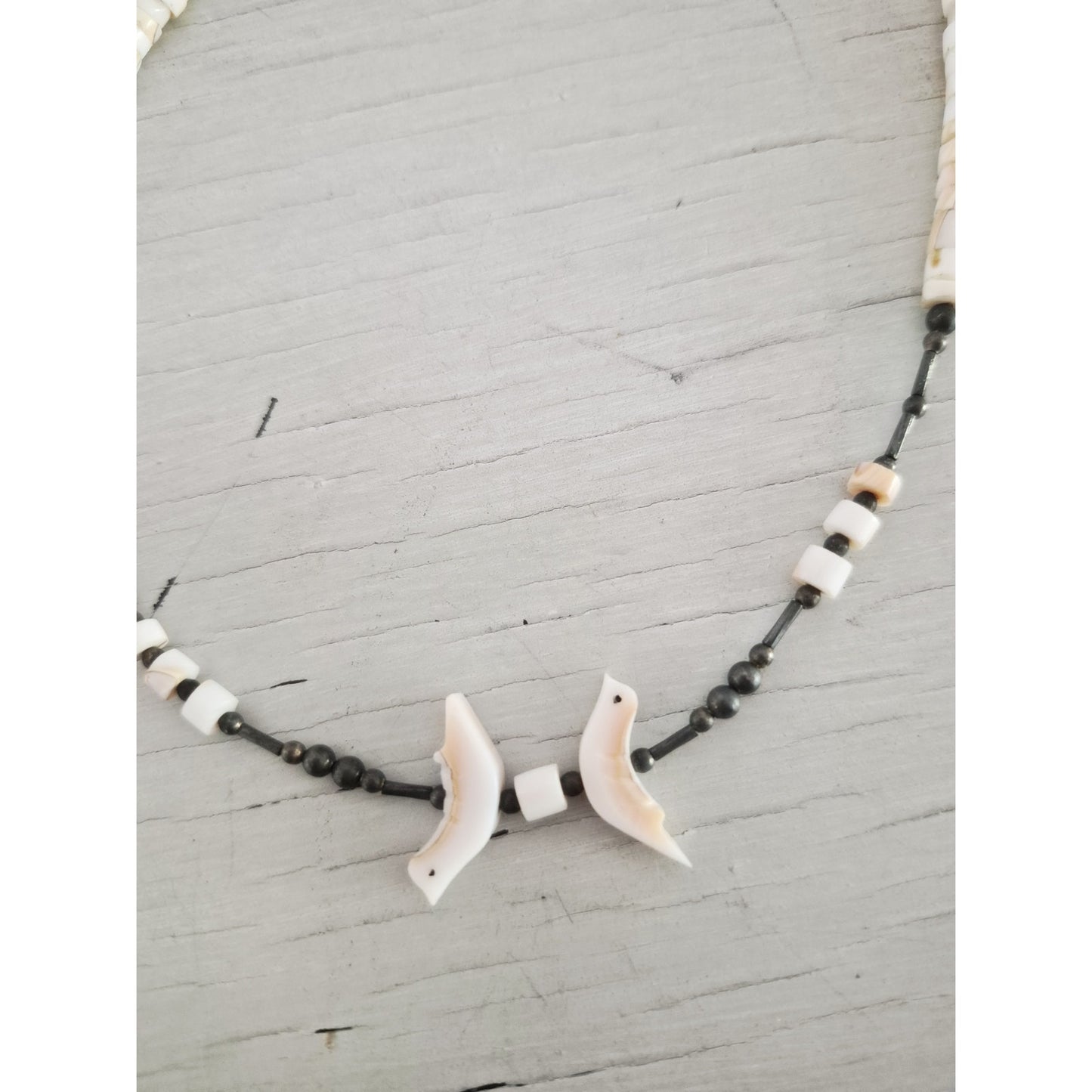 Vintage Southwestern Shell & Silver Carved Bird Jewelry Set