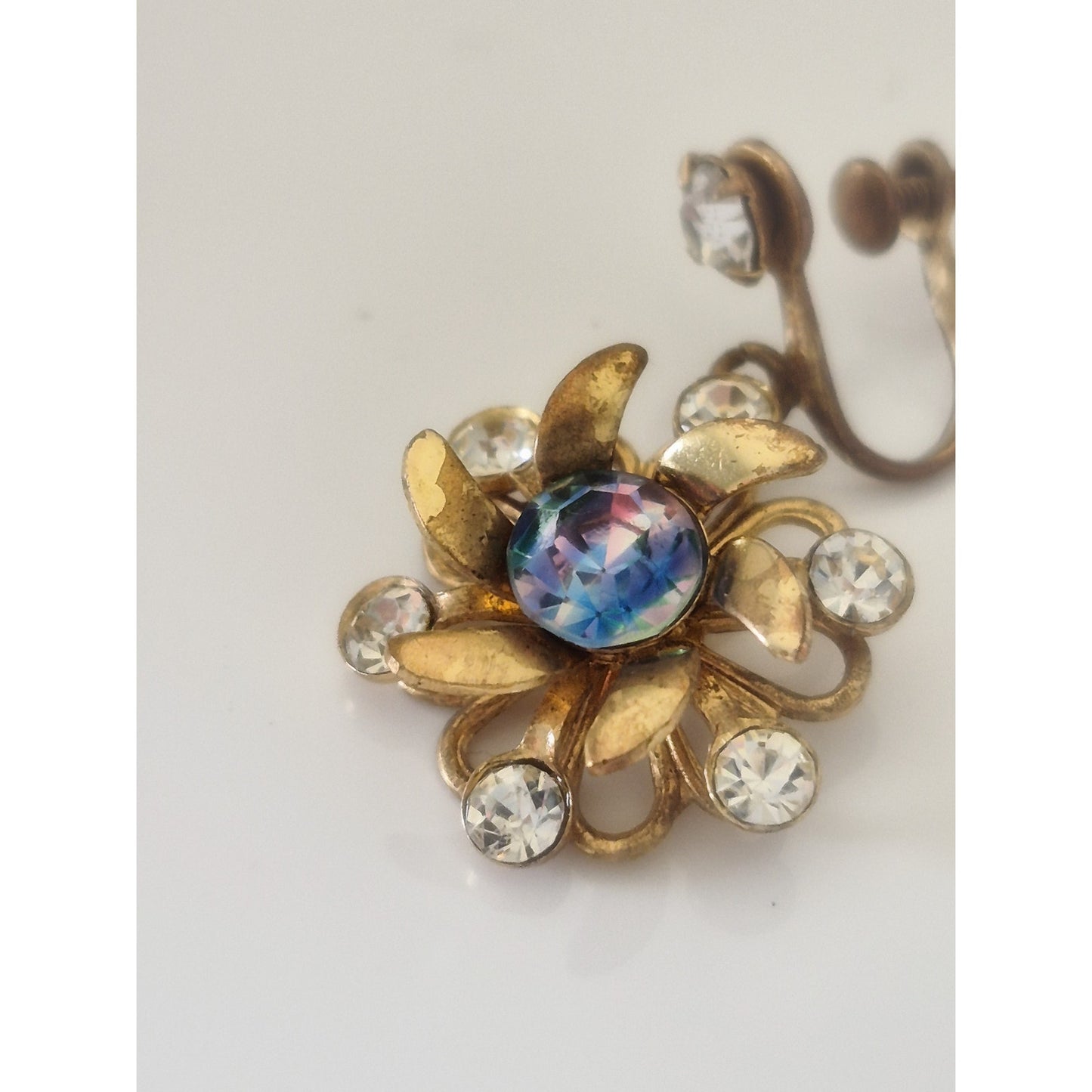 Vintage MCM Iris Striped Rhinestone Dangle Flower Screw-on Earrings