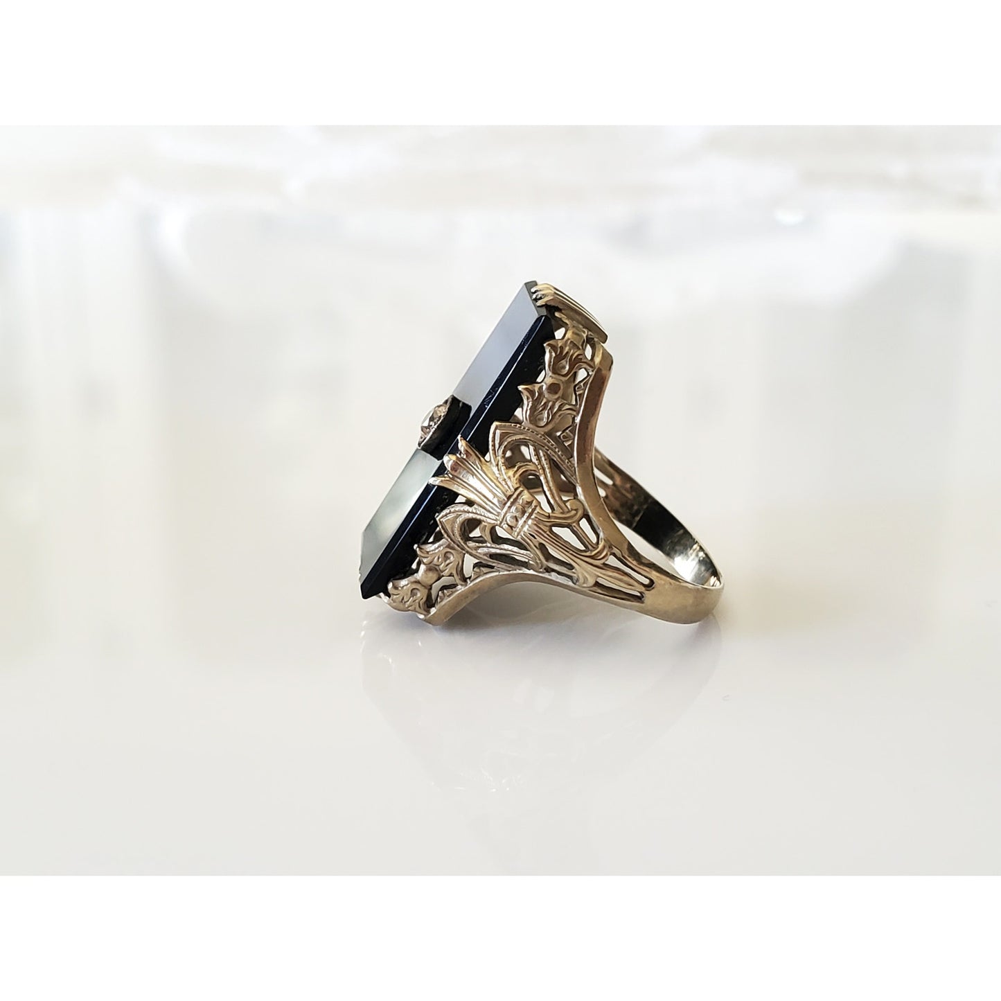 Vintage Art Deco 14K Gold Ostby Barton Onyx and Diamond FIligree Ring
