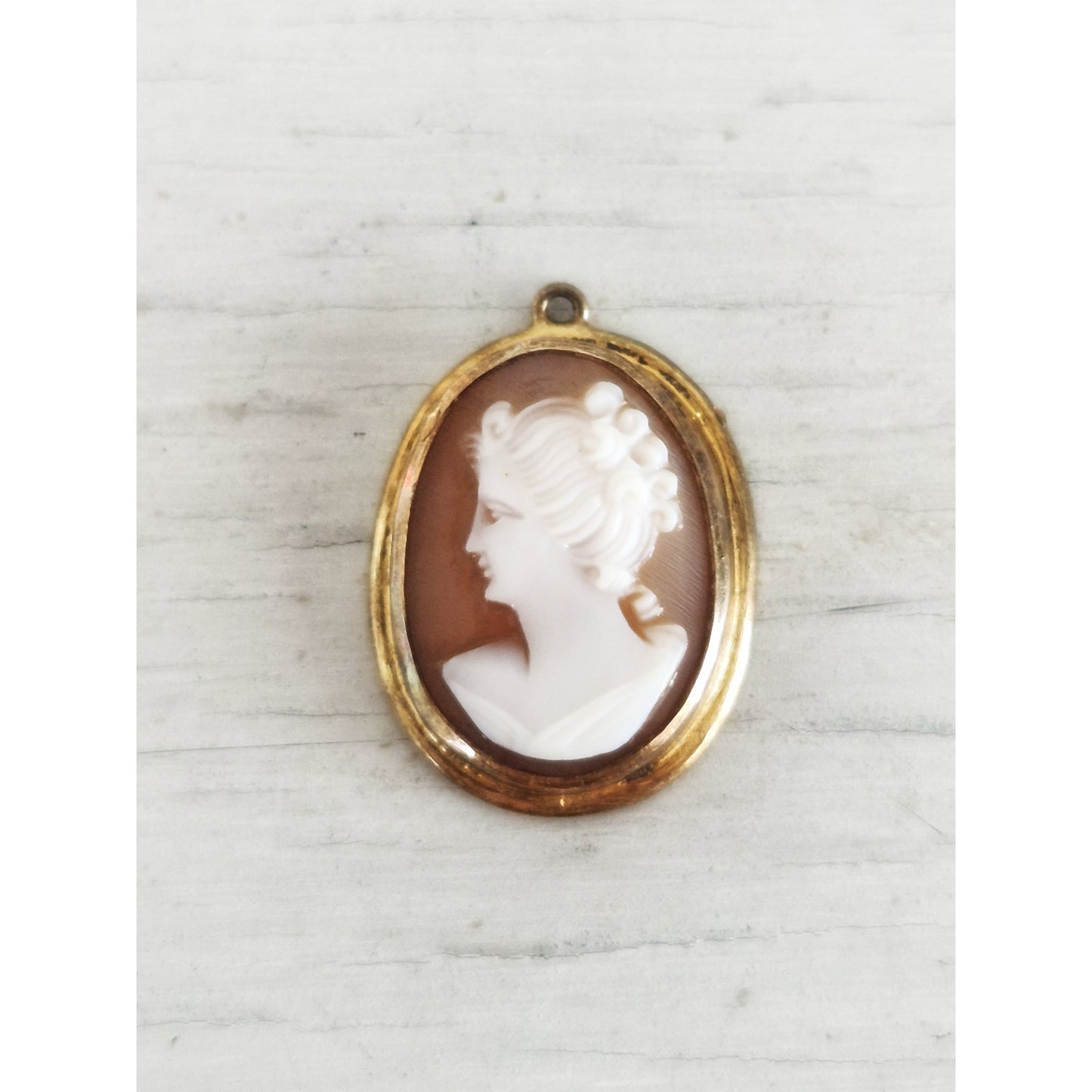 Vintage Victorian Lady Shell Cameo Gold-tone Pendant