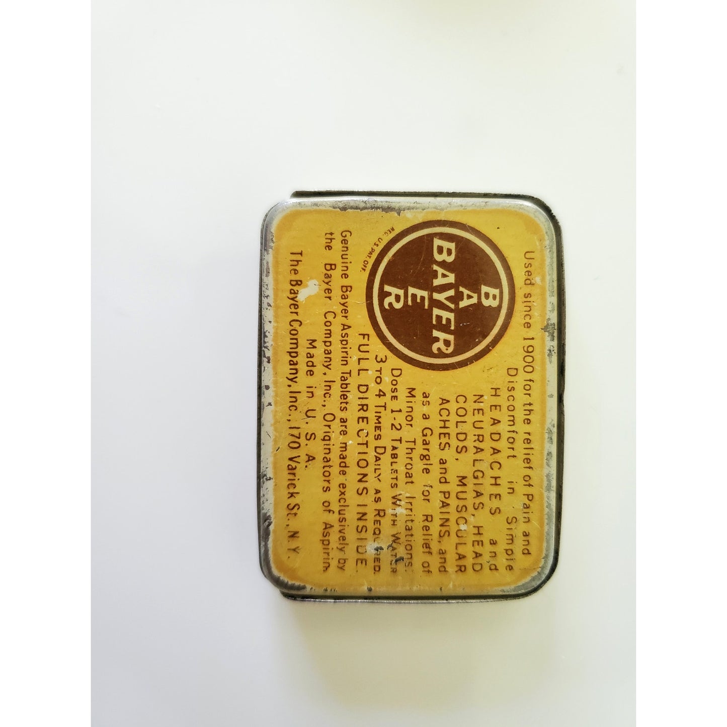 Vintage Collector's Bayer Aspirin Metal Tin