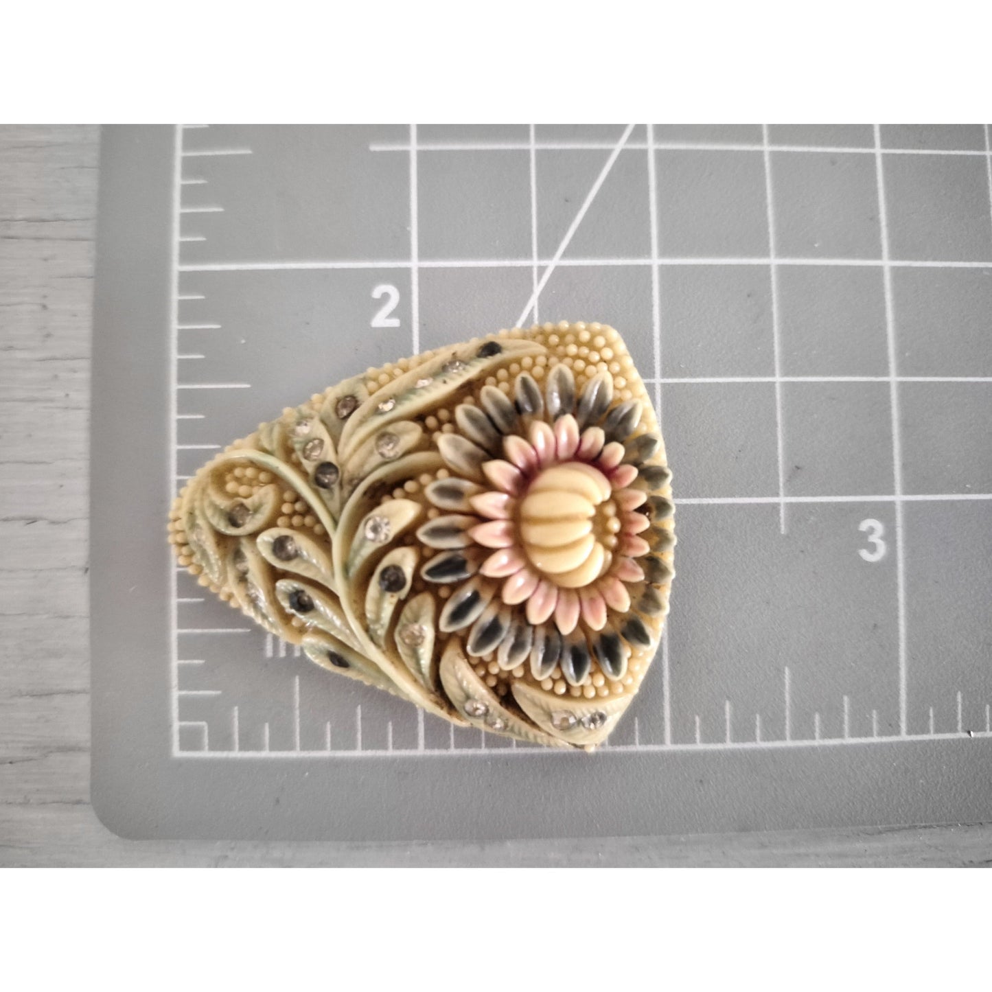 Vintage 1940s Japan Pastel Floral Celluloid Dress Clip