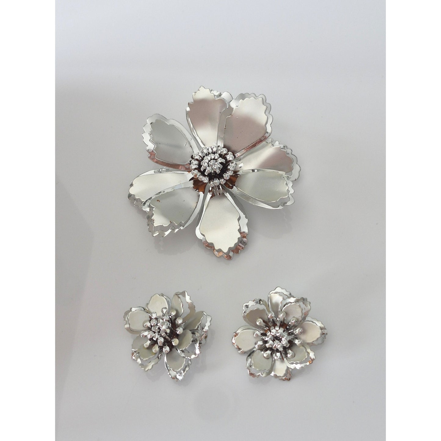 Vintage Silver Matte and Shiny Metal Flower Brooch and Earring Set
