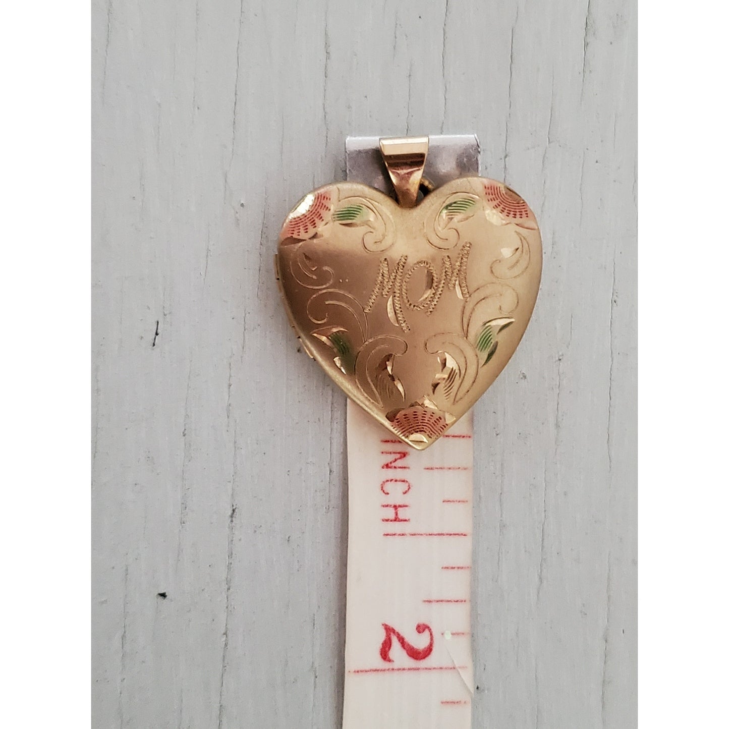 Vintage 1960s 14K Gold Fill PPC Engraved Mom Locket Pendant