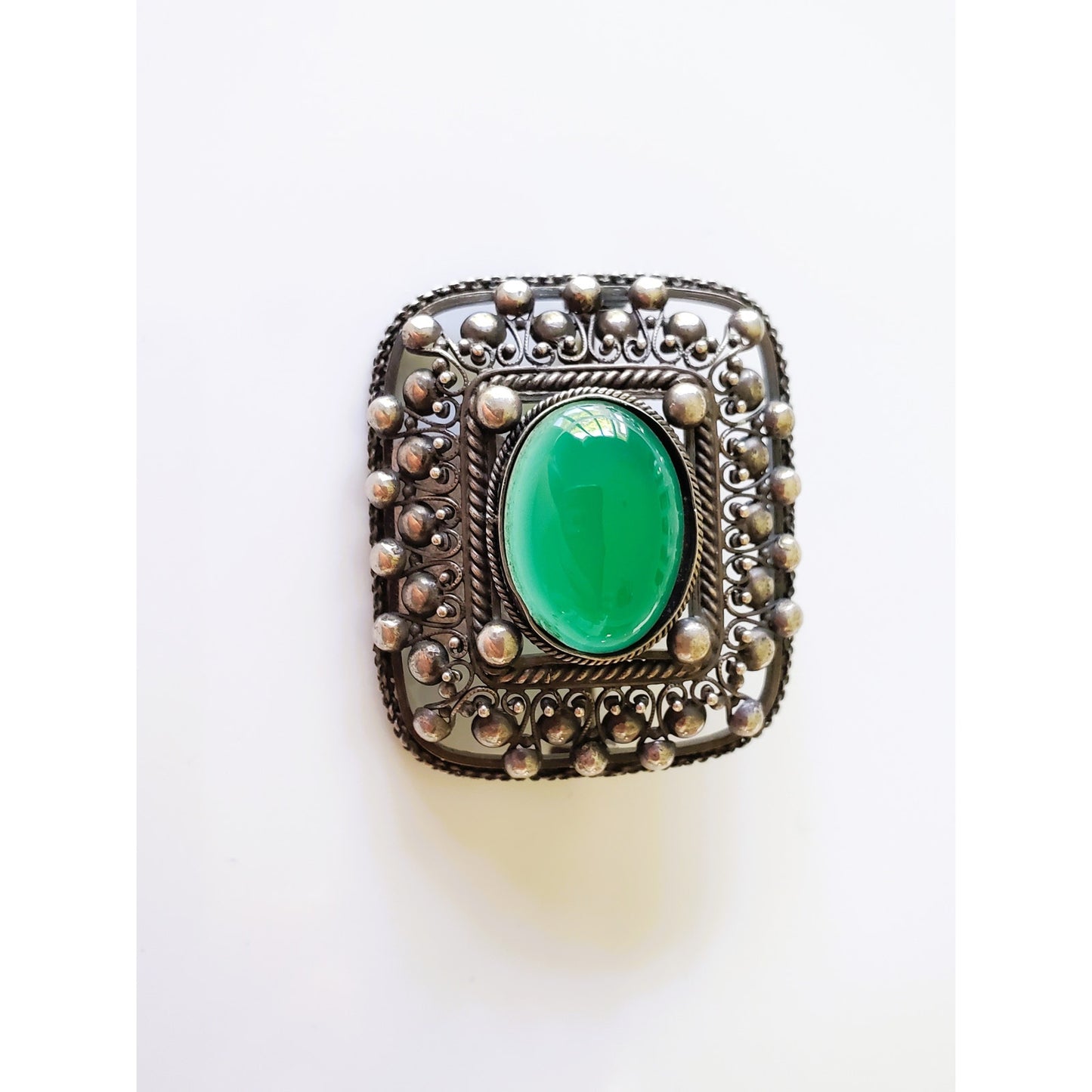 Vintage Green Carbochon Stone 800 Silver Brooch