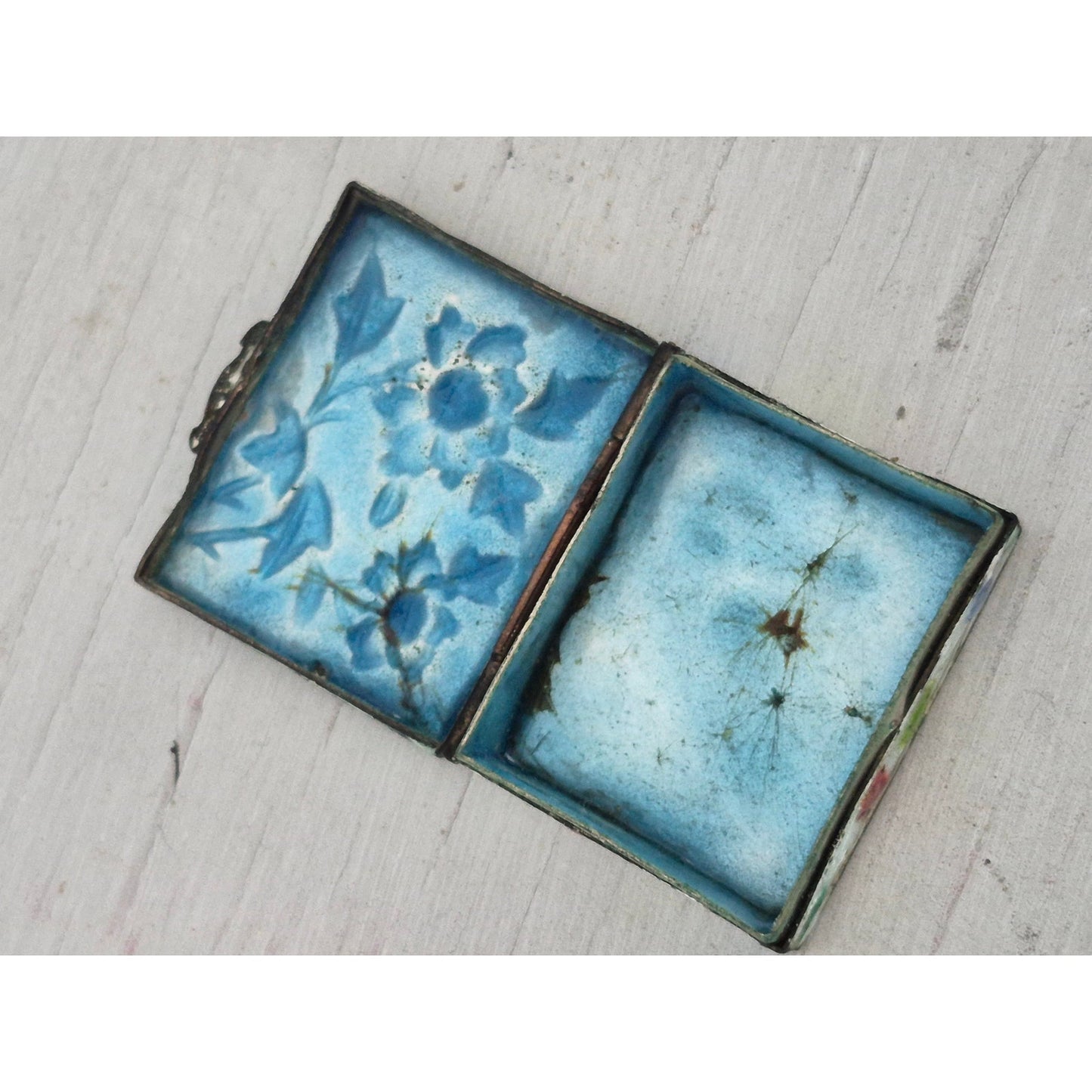 Vintage Chinese Floral Enamel Miniature Trinket Box