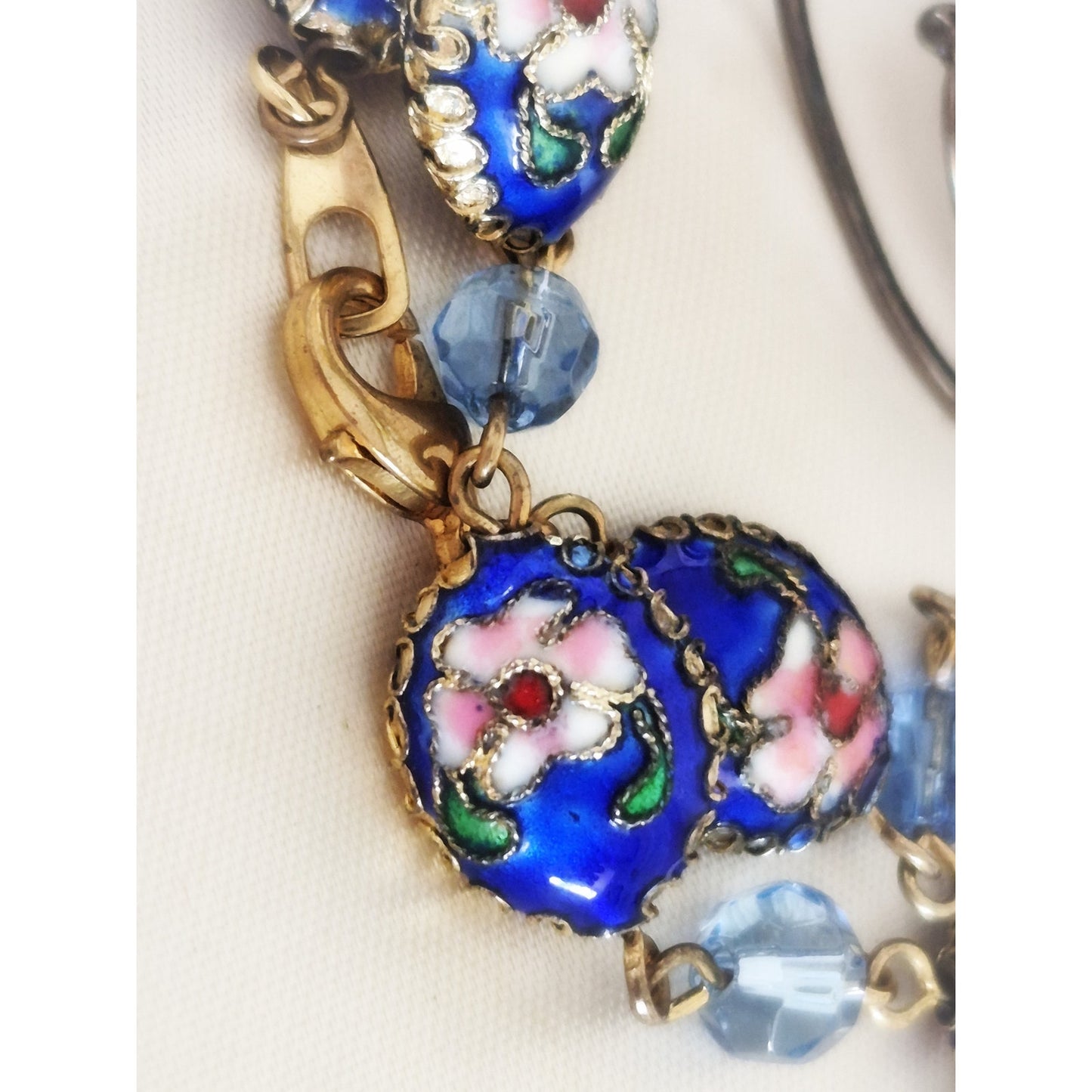Vintage Art Deco Blue Crystal Stone Brooch and Cloisonne Beaded Bracelet Set