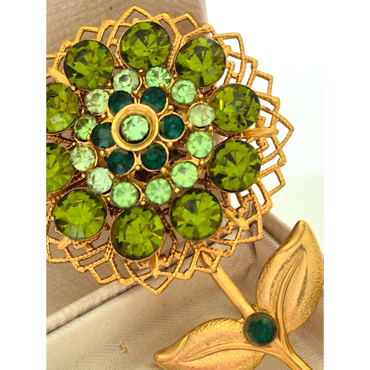 Vintage Green Rhinestone Floral Brooch with Bracelet Set
