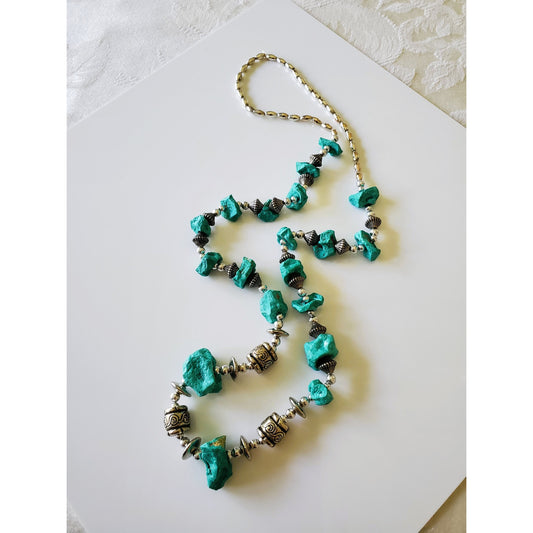 Vintage Turquoise Beaded Necklace