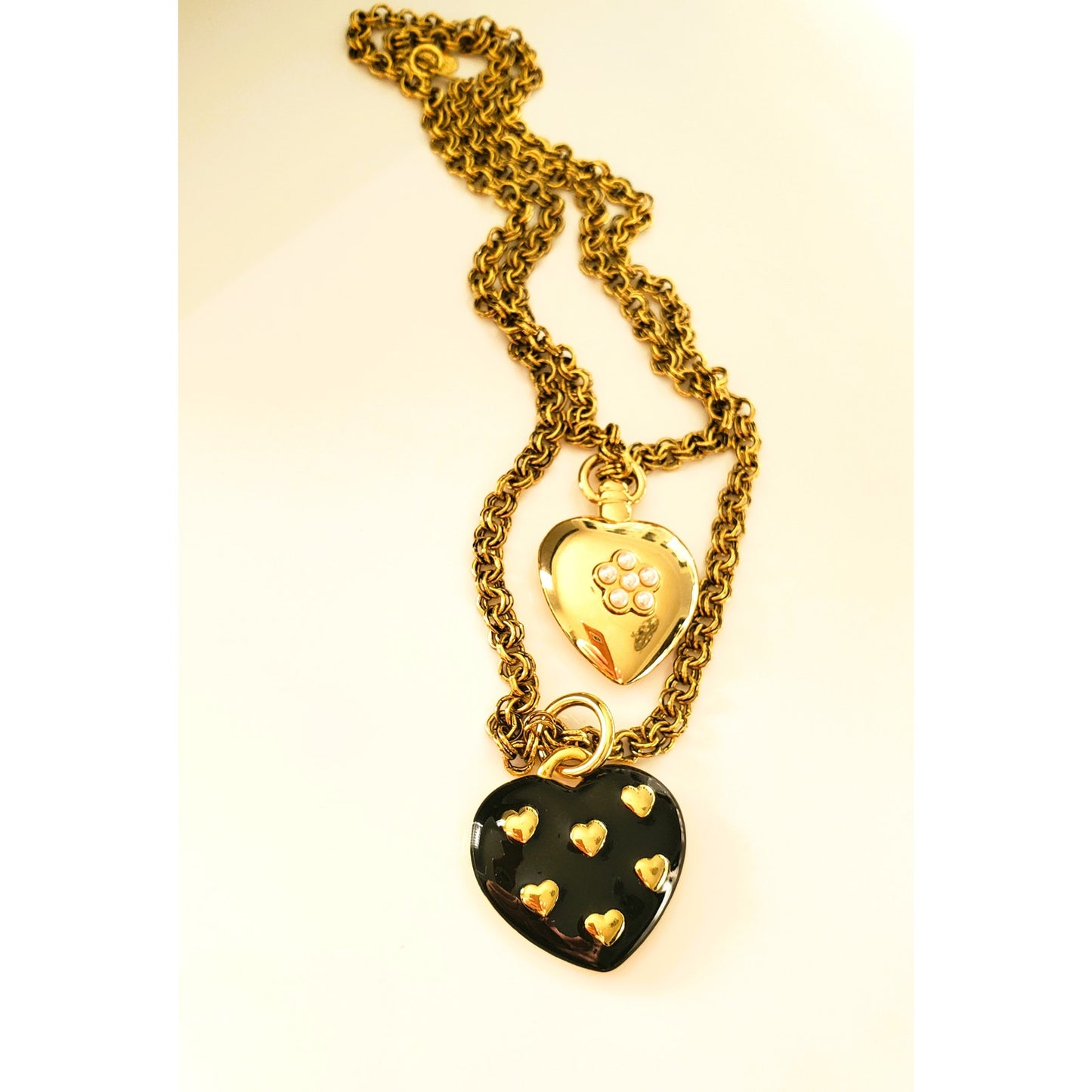 Vintage Joan Rivers Double Heart Pendant Necklace