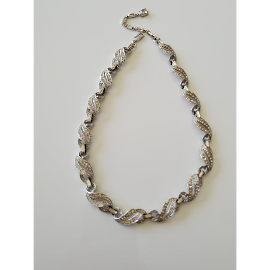 Vintage Silver Tone Trifari Necklace