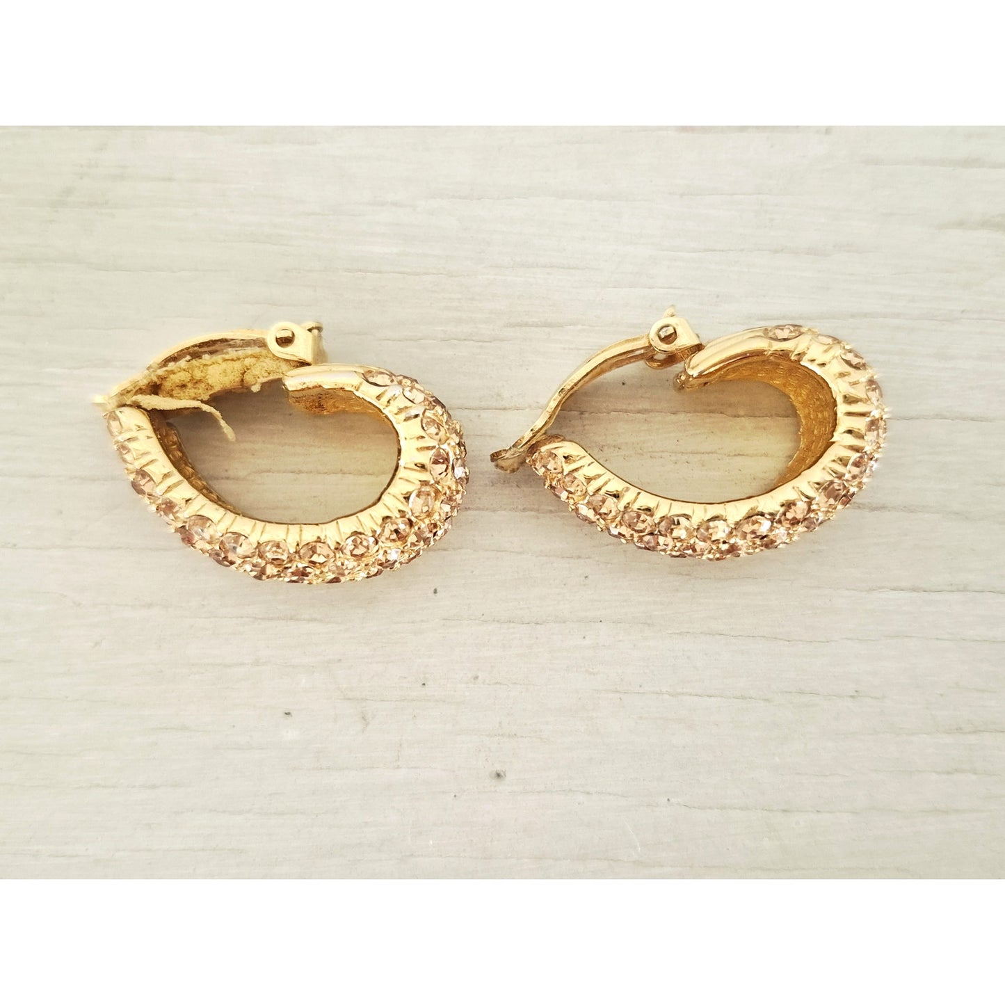 Vintage Signed Ciner Gold-Tone Rhinestone Pave Clip-on Earrings