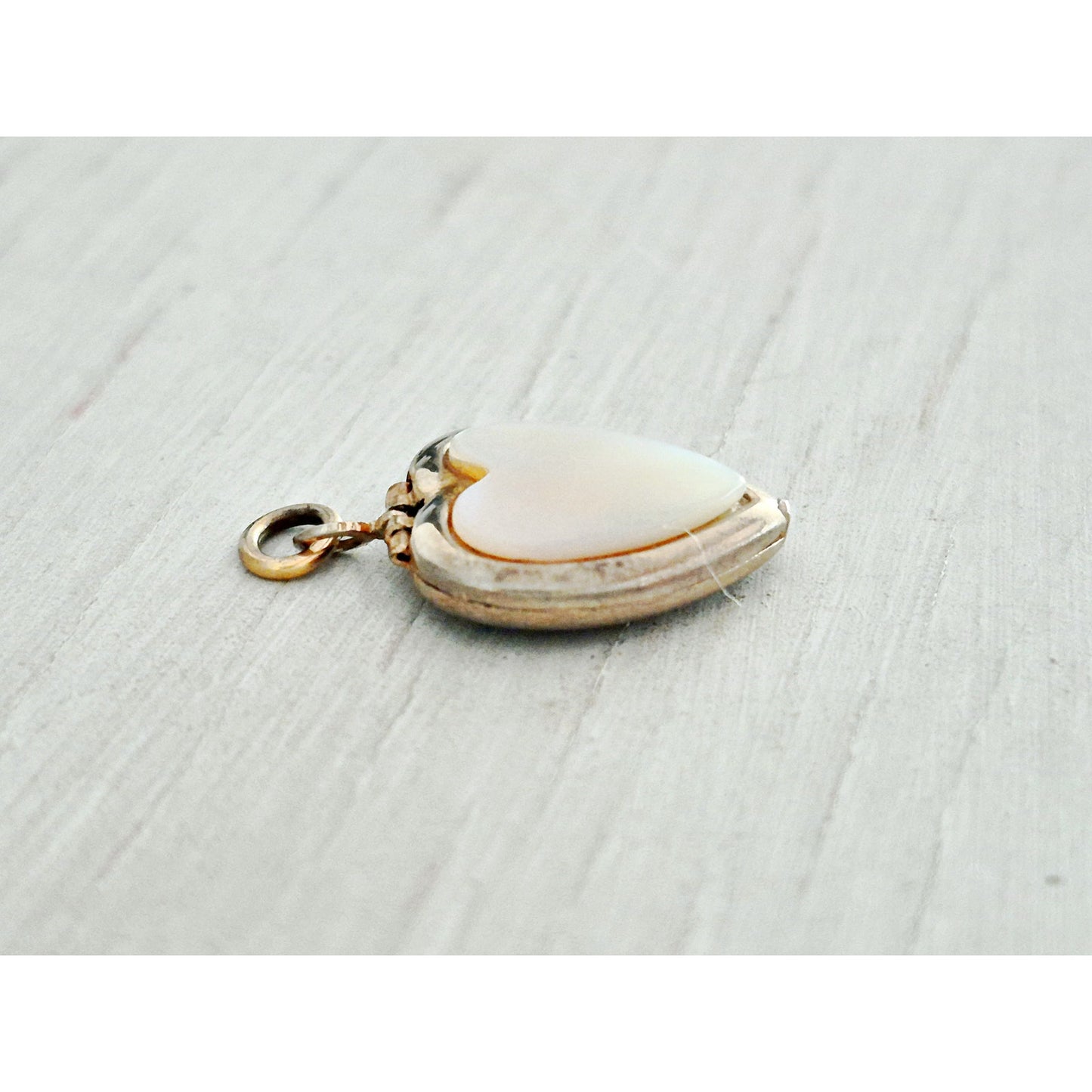 Vintage MOP Silver-tone Locket
