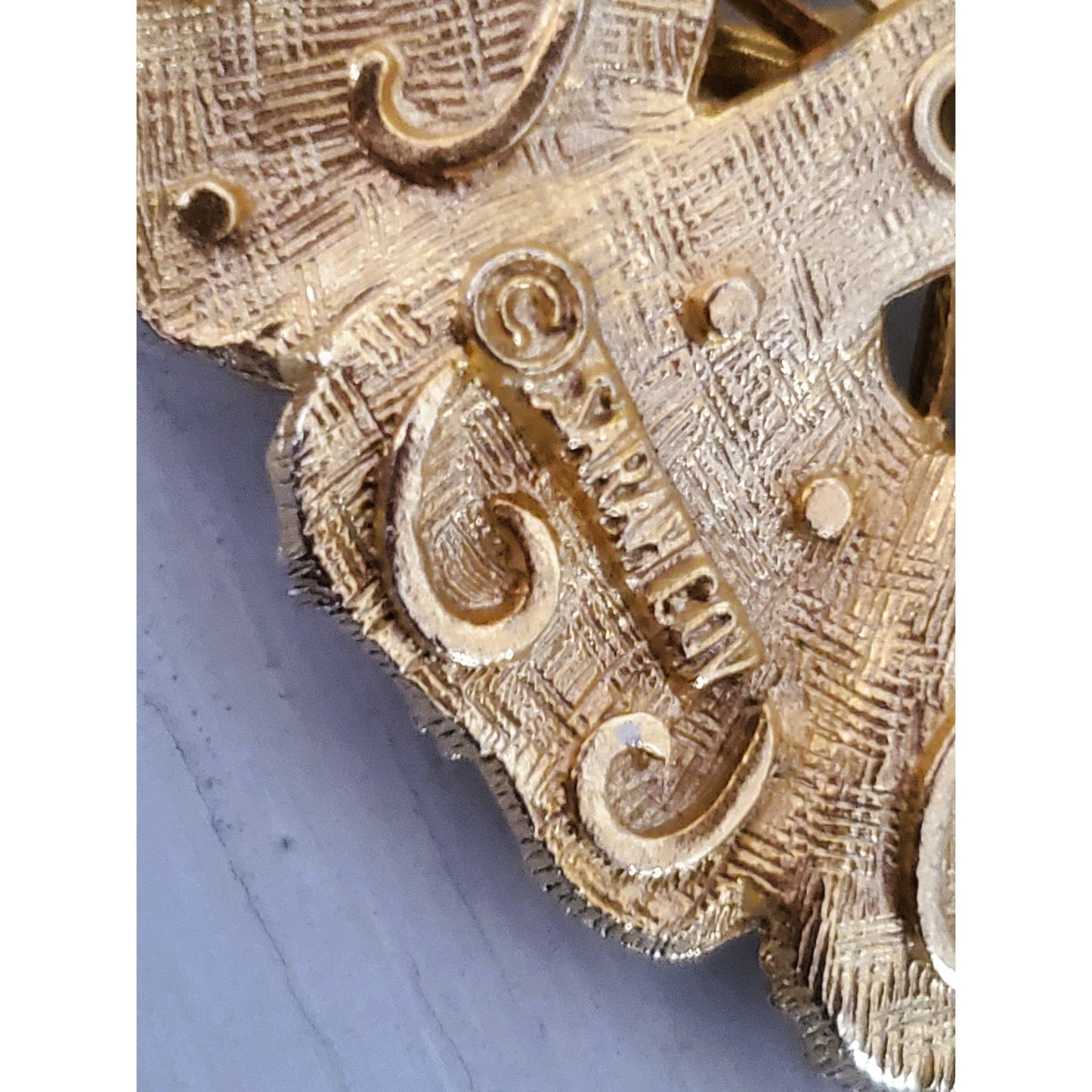 Vintage Sarah Coventry Gold-tone Floral Faux Pearl Brooch