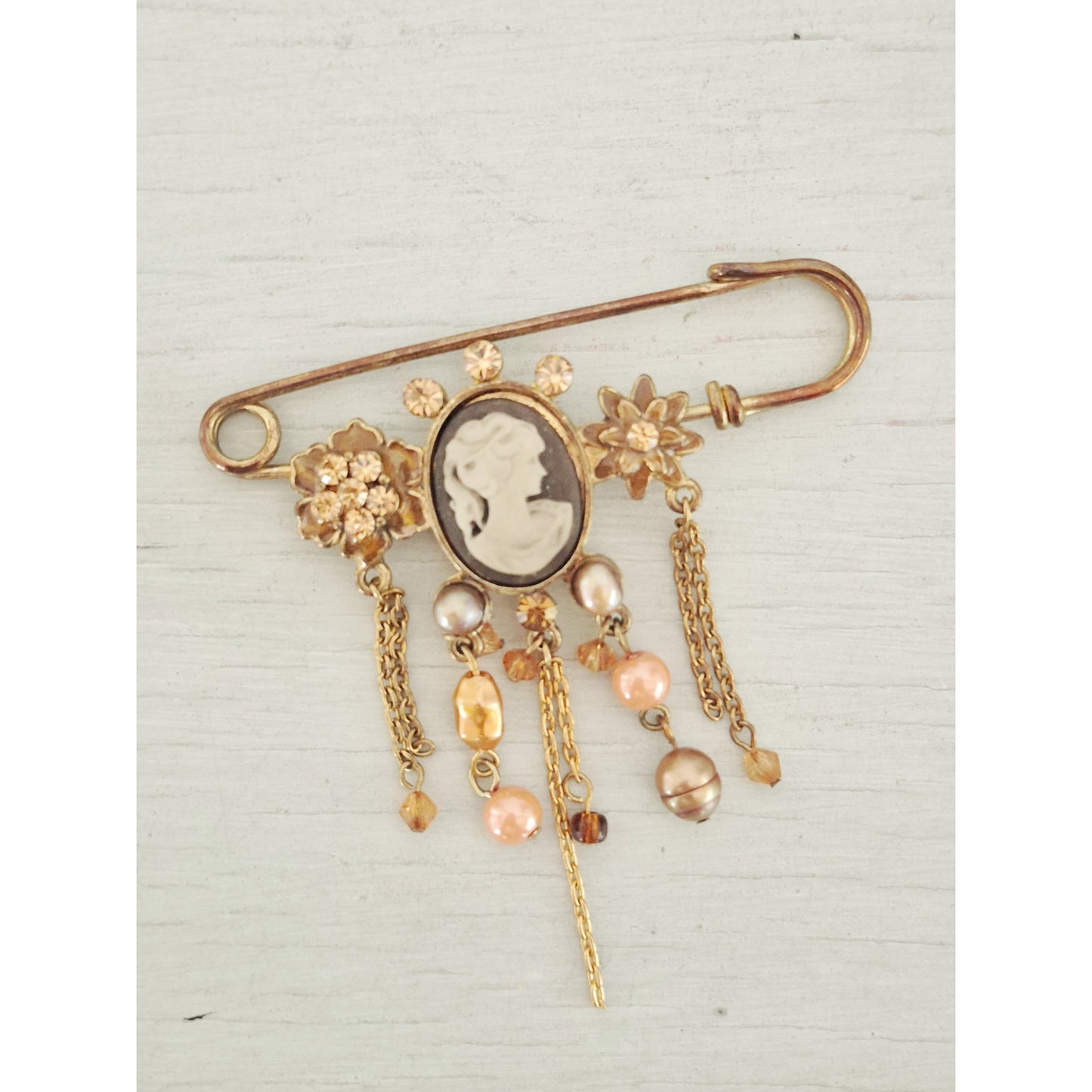 Vintage Style Cameo Faux Pearl Dangle Large Safety Pin Brooch