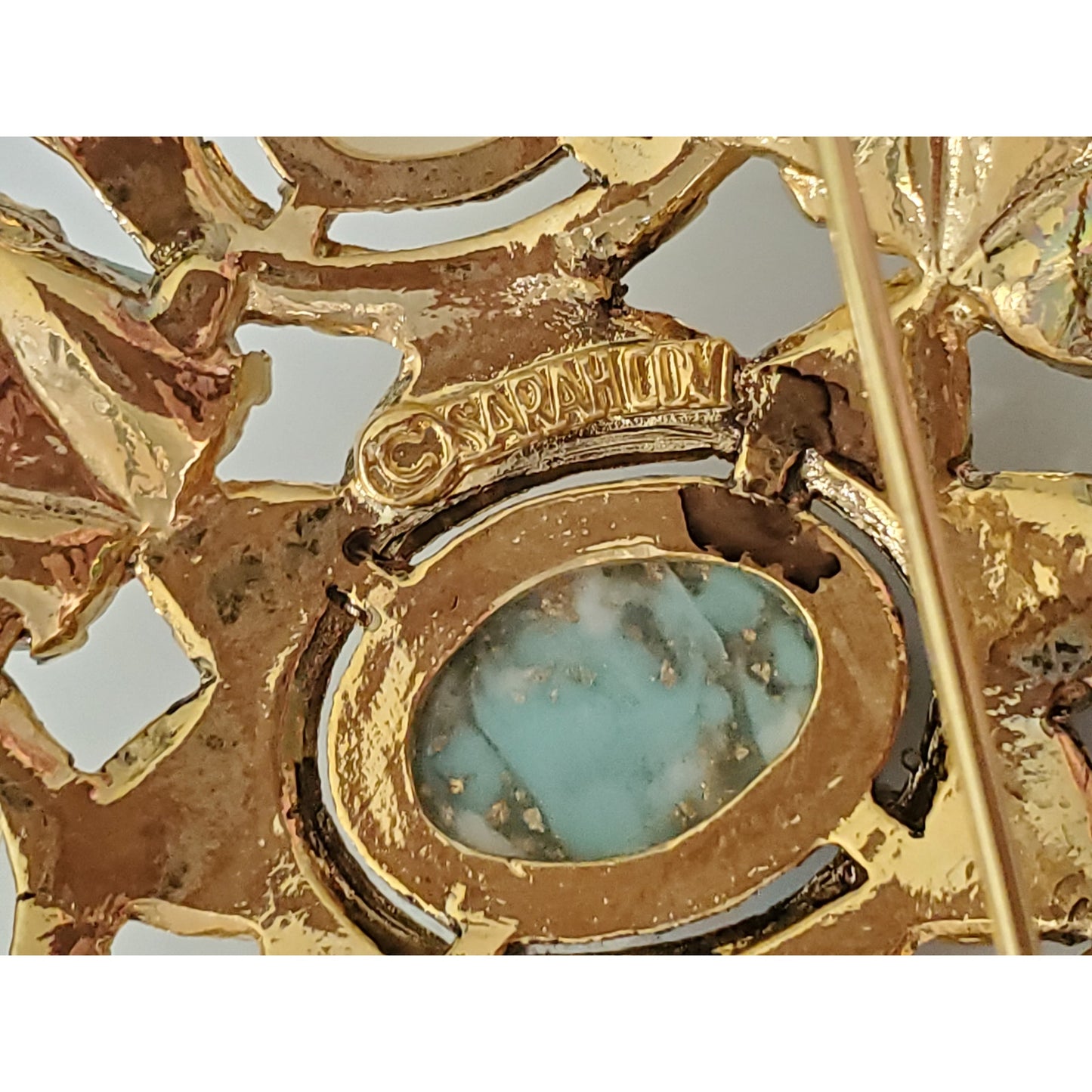 Vintage 1968 SARAH COVENTRY Remembrance Faux Turquoise and Pearl Brooch
