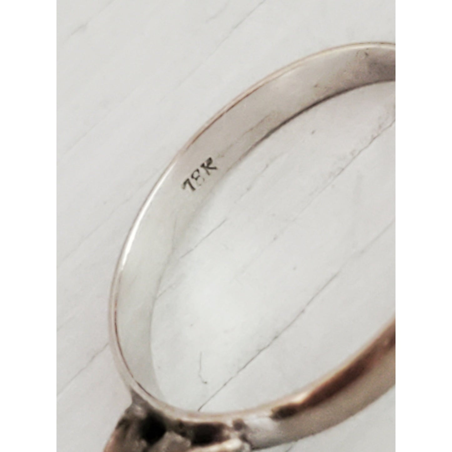 Vintage 18K White Gold Square Cut Sapphire Solitaire Ring