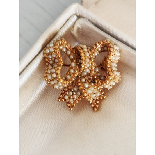 Vintage Signed Ciner Gold Tone Faux Seed Pearl Mini Bow Brooch Pin