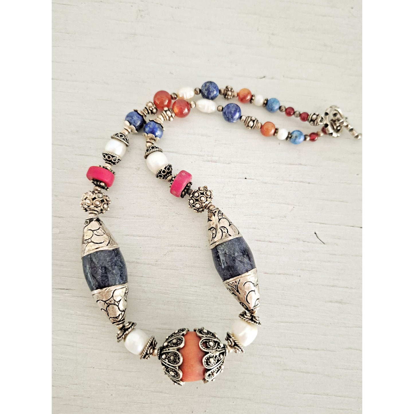 Vintage Sterling Silver Blue Lapis Lazuli Cultured Pearl & Agate Necklace