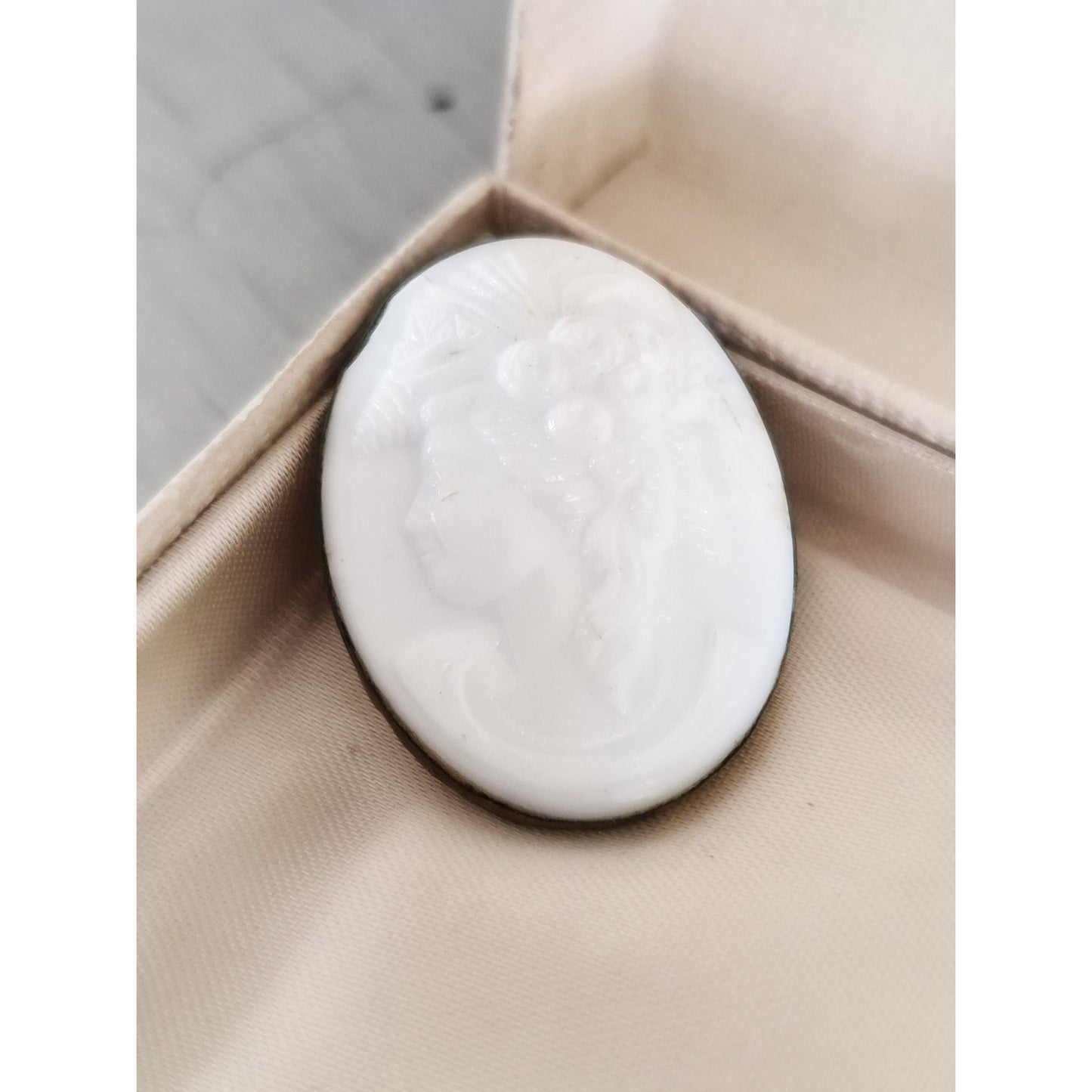 Antique Victorian Pressed Milk Glass Cameo Brooch