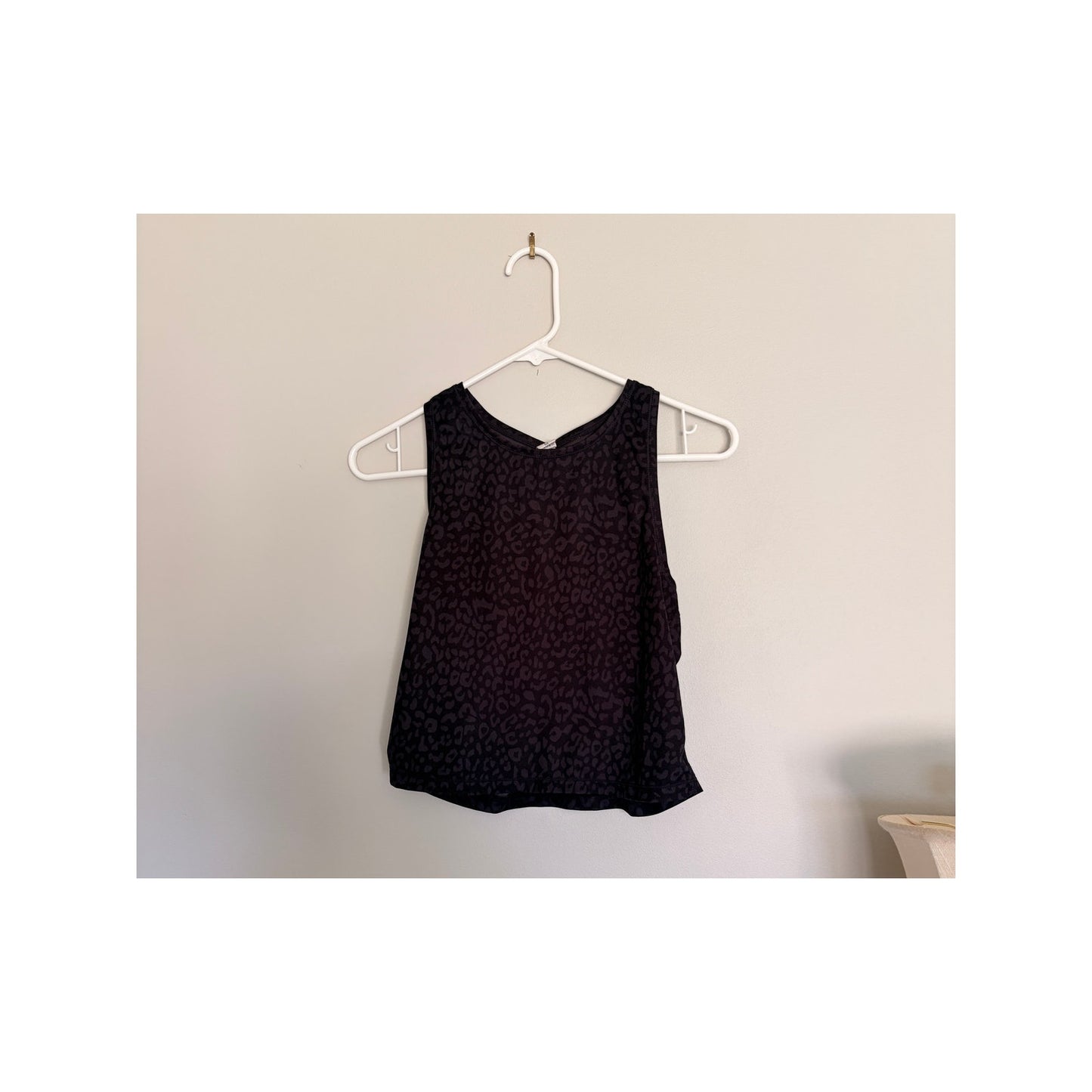 90 Degrees Black Leopard Print Athletic Top