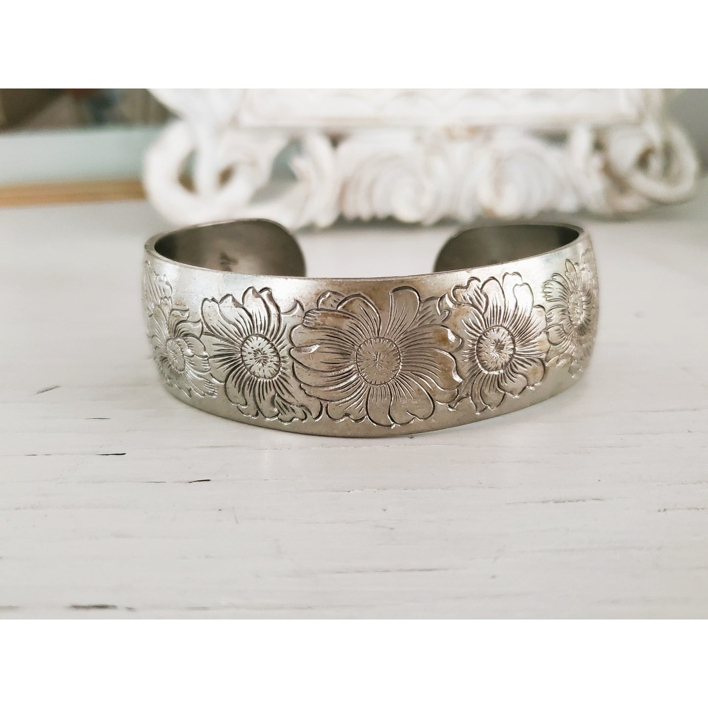 Vintage Kirk Pewter Daisy Silver Cuff Bracelet