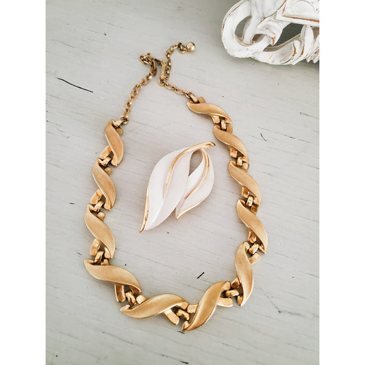 Vintage Sarah Coventry and Crown Trifari Jewelry Set
