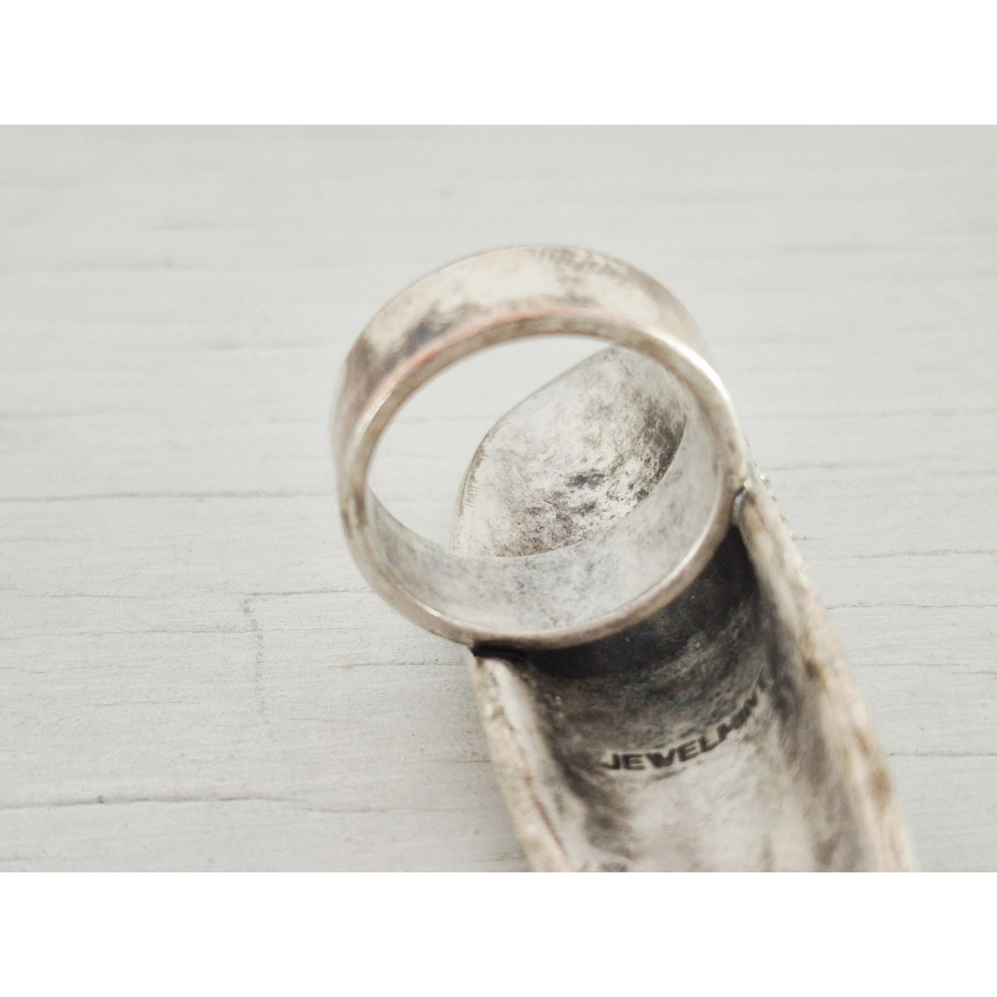 Vintage JewelMint Silver-tone Large Statement Ring