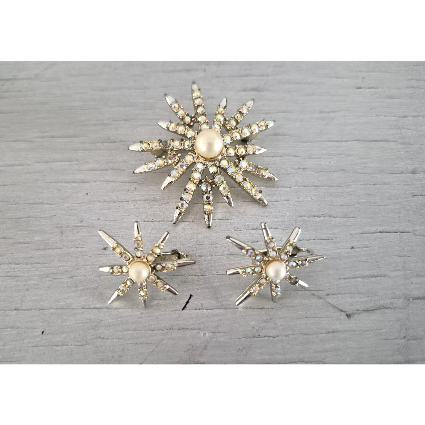 Vintage Star Burst Faux Pearl and AB Stone Brooch and Earring Set