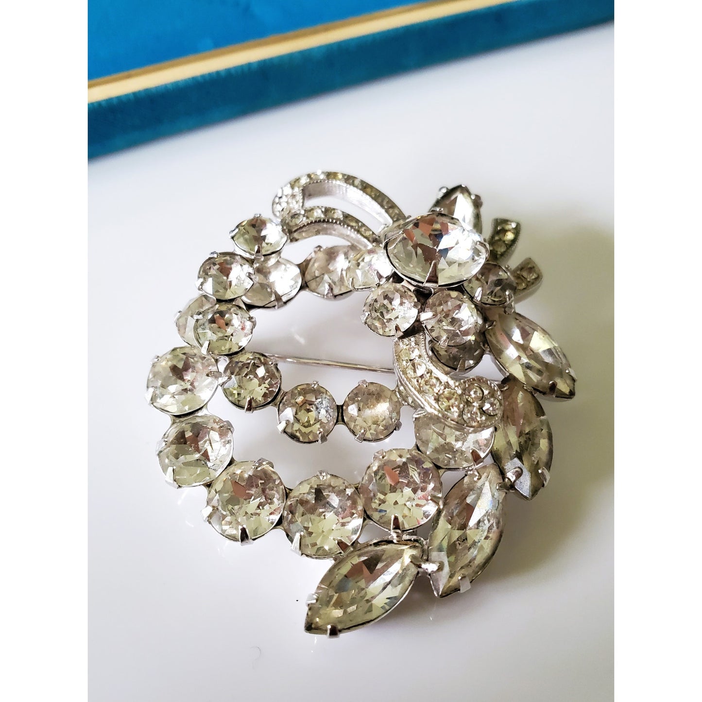 Vintage Eisenberg Ice Clear Crystal Rhinestone Brooch