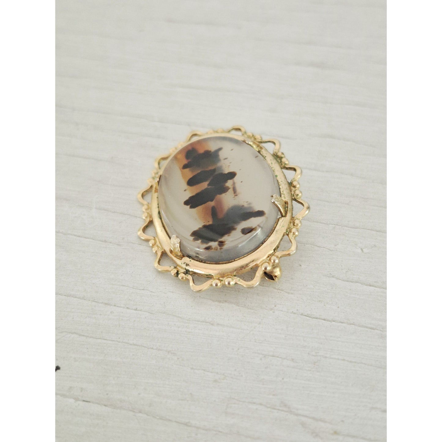 Vintage Montana Agate Gold Tone Oval Brooch