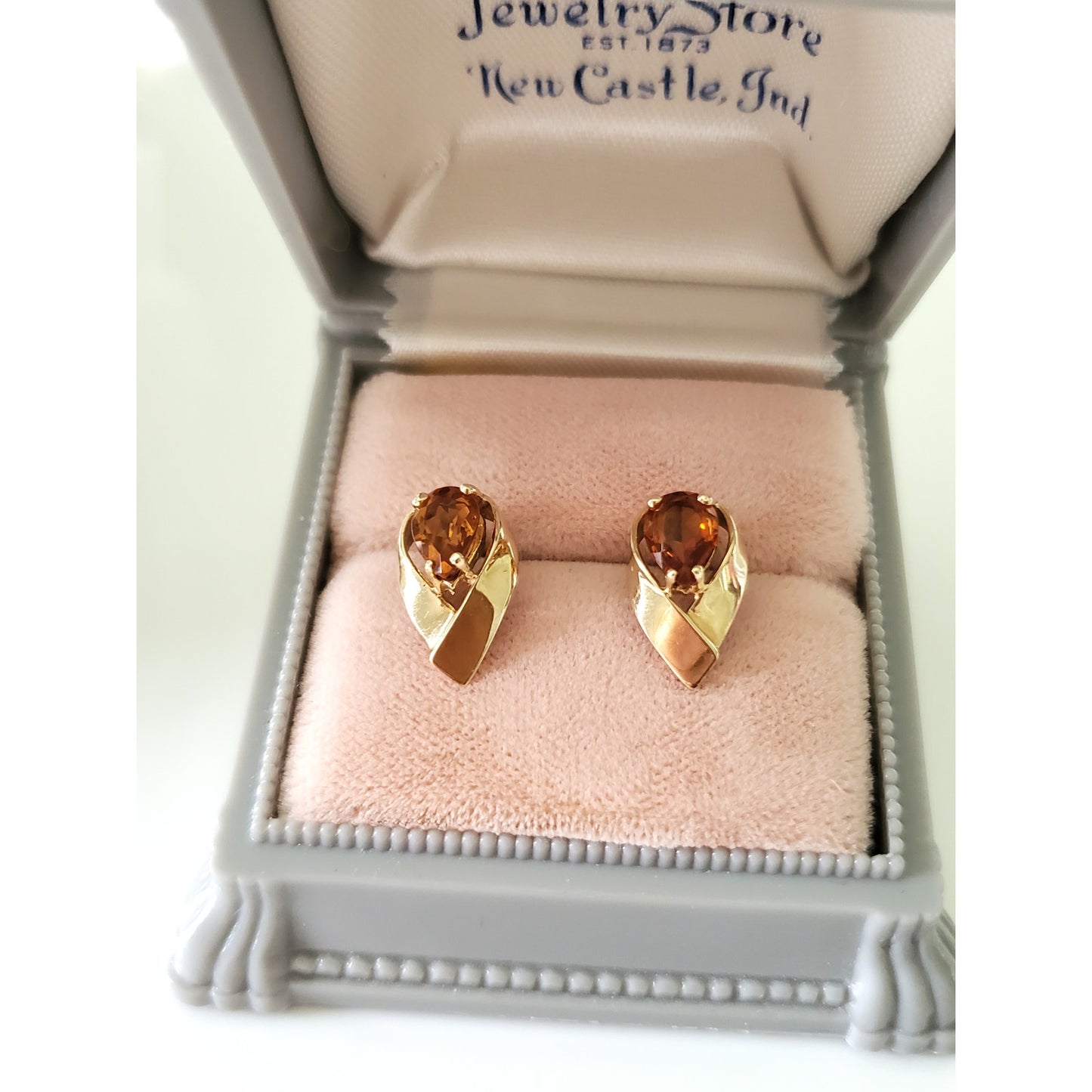 Vintage 14K Gold Citrine Earrings