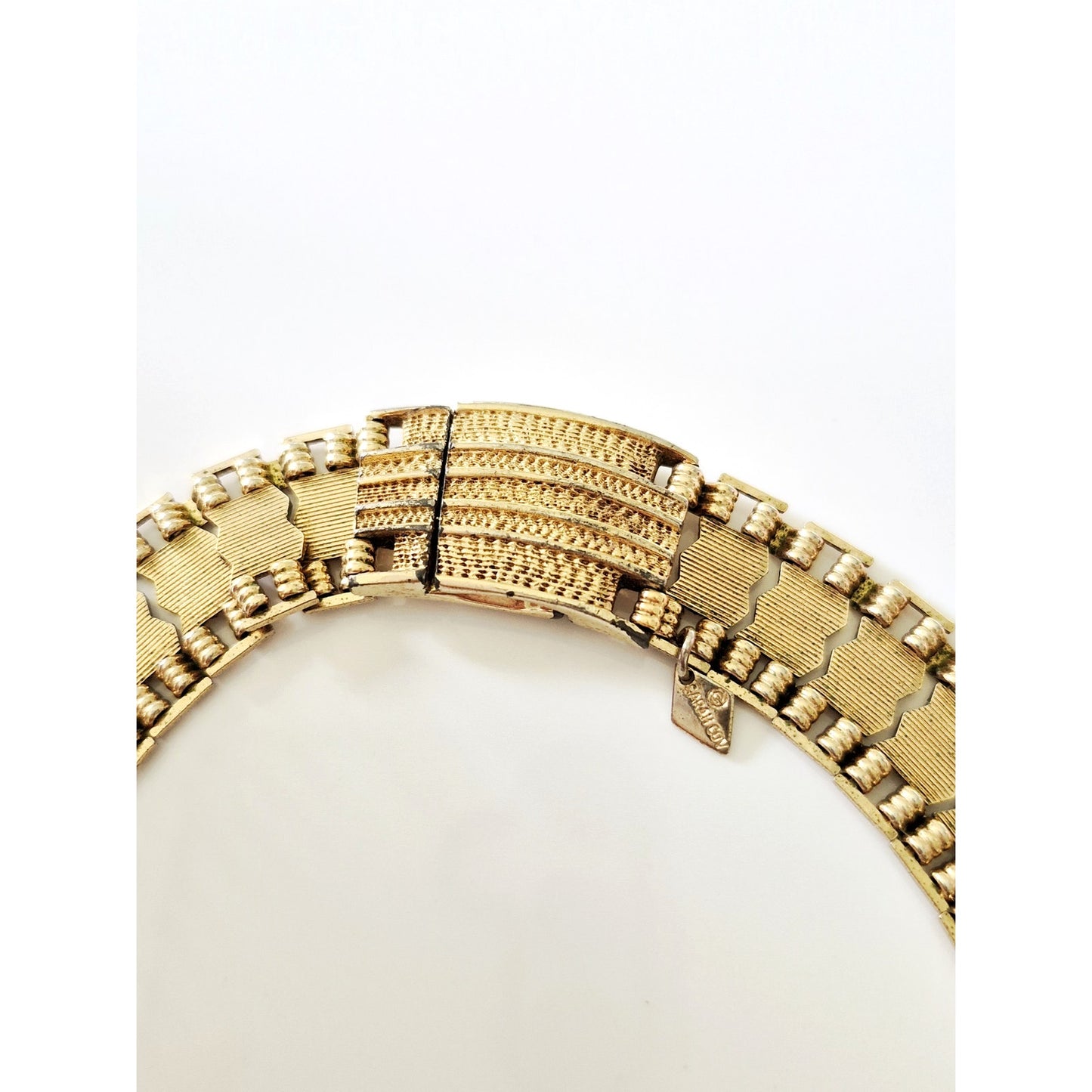 Vintage Sarah Coventry Gold-tone Collar Necklace