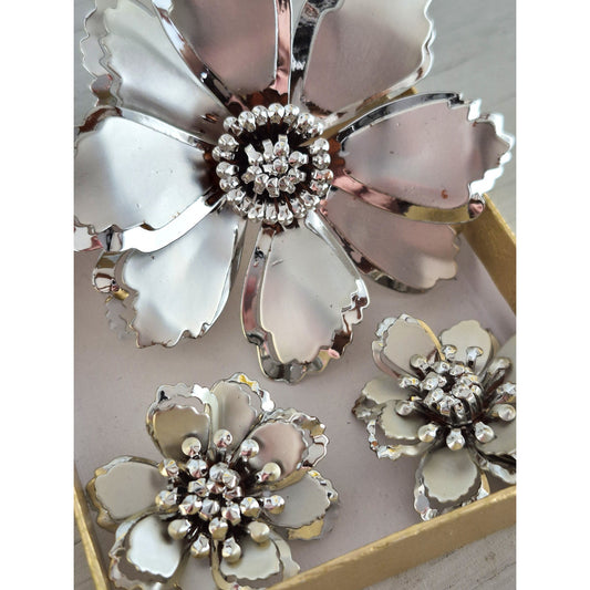 Vintage Silver Matte and Shiny Metal Flower Brooch and Earring Set