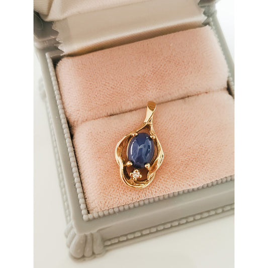 14K Gold Vintage Star Sapphire and Diamond Pendant