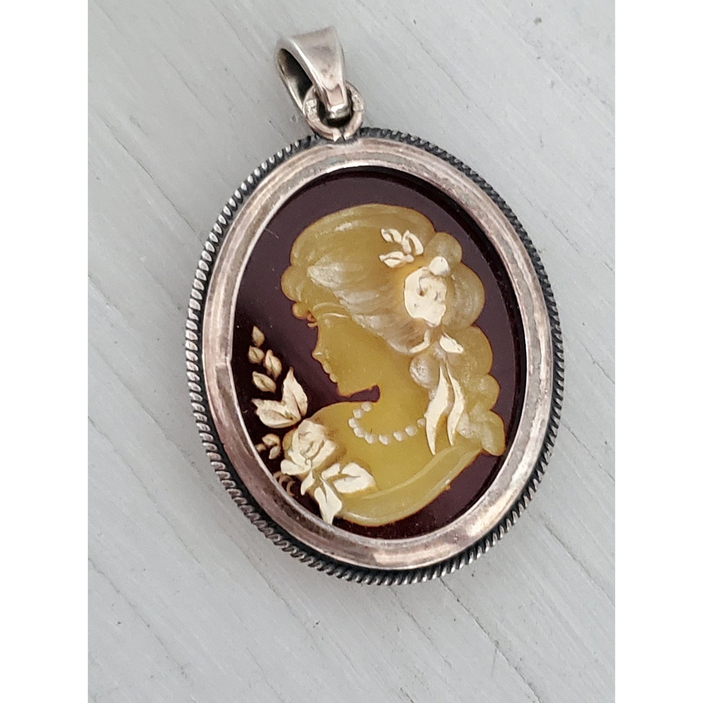 Vintage Baltic Amber Reverse Intaglio Cameo Sterling Silver Pendant