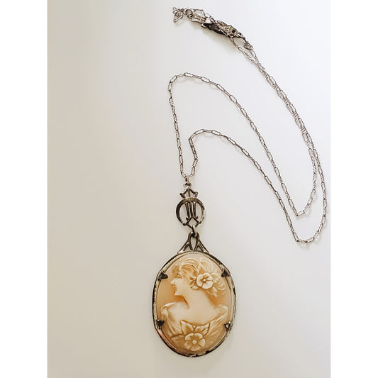 Vintage Sterling Silver Carved Cameo Pendant Necklace