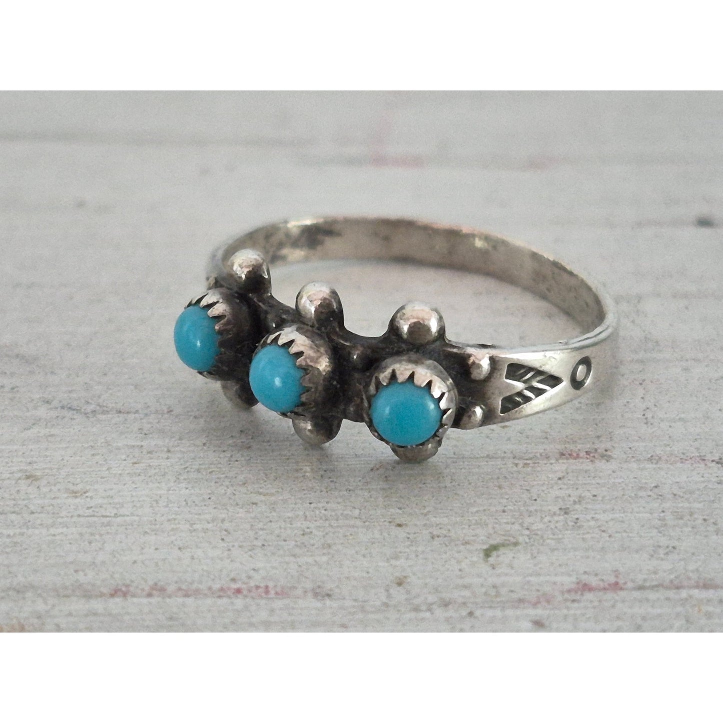 Vintage Bell Trading Post Native American Snake Eye Turquoise Ring Band