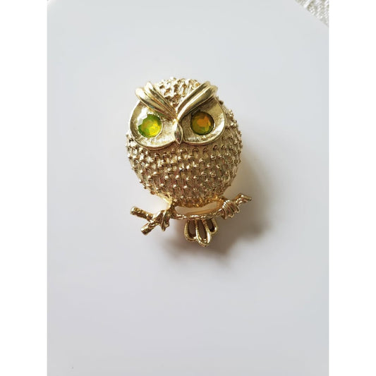 Vintage Sara Coventry Owl Pin