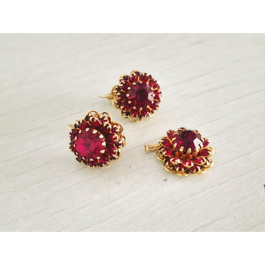 Vintage Sarah Coventry Ruby Red Cluster Pendant and Earring Set