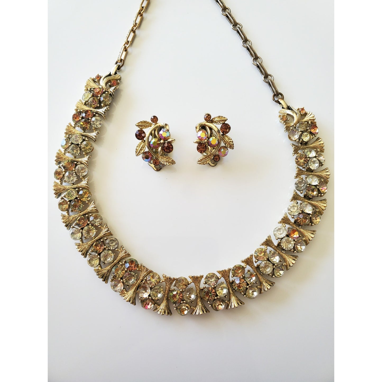 Vintage Lisner Necklace and Earring Set