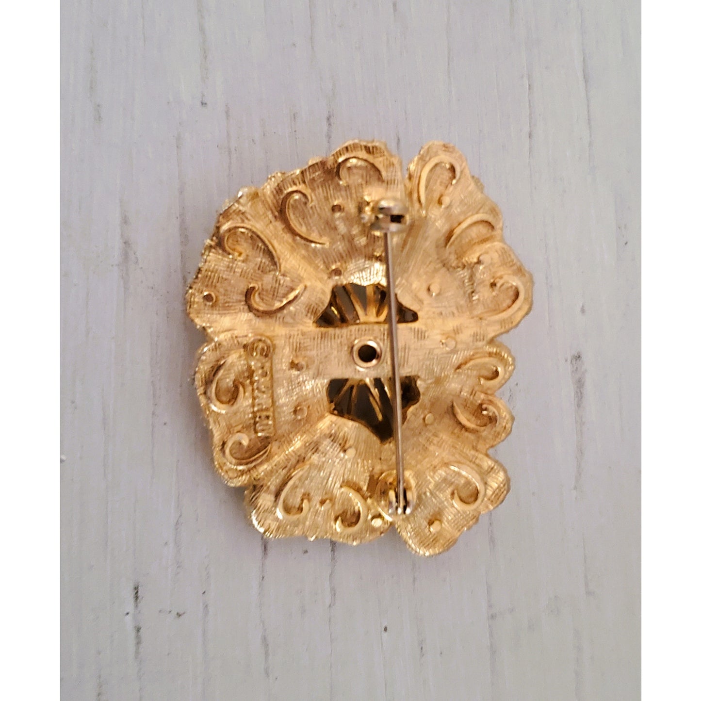 Vintage Sarah Coventry Gold-tone Floral Faux Pearl Brooch