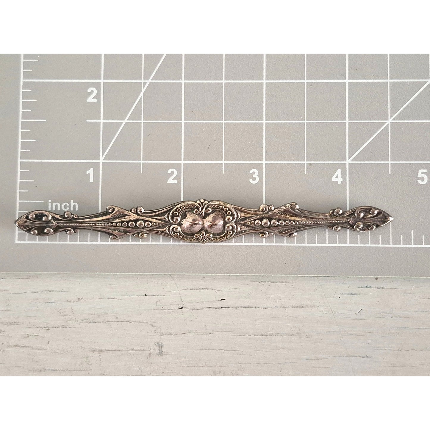 Vintage Art Deco Silver Tone Bar Brooch