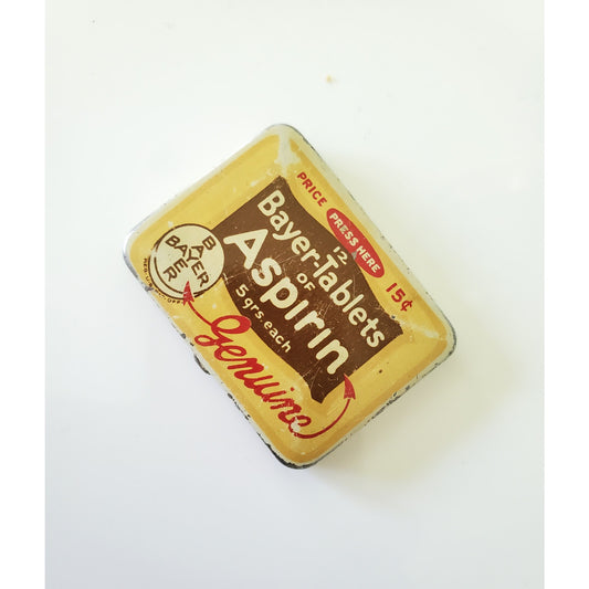 Vintage Collector's Bayer Aspirin Metal Tin