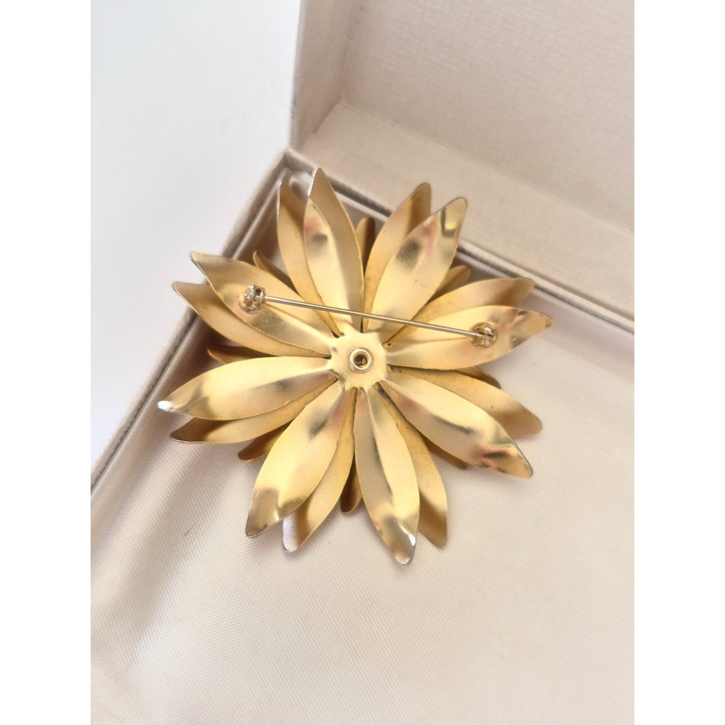 Vintage Gold-tone and Cultured Pearl Flower Brooch