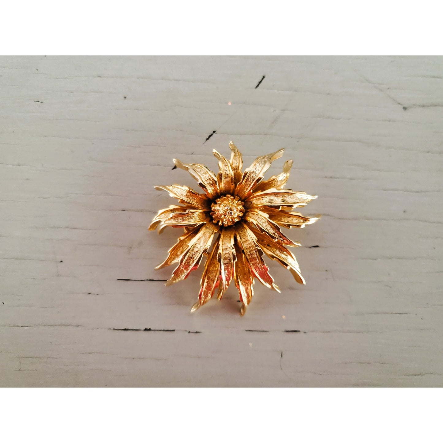 Vintage Signed Art Arthur Pepper 2 Layer Gold Tone Flower Brooch Pin