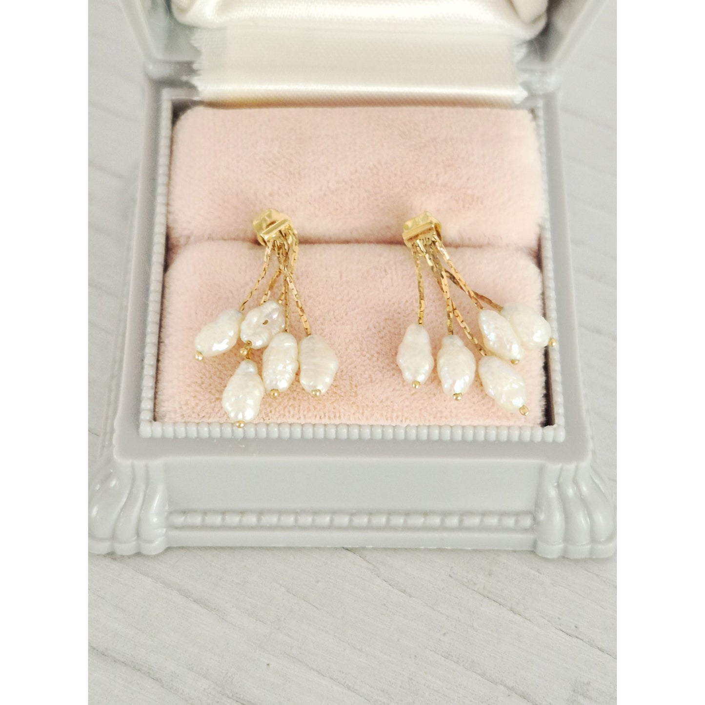 Vintage 14K Gold Rice Pearl Dangle Earrings