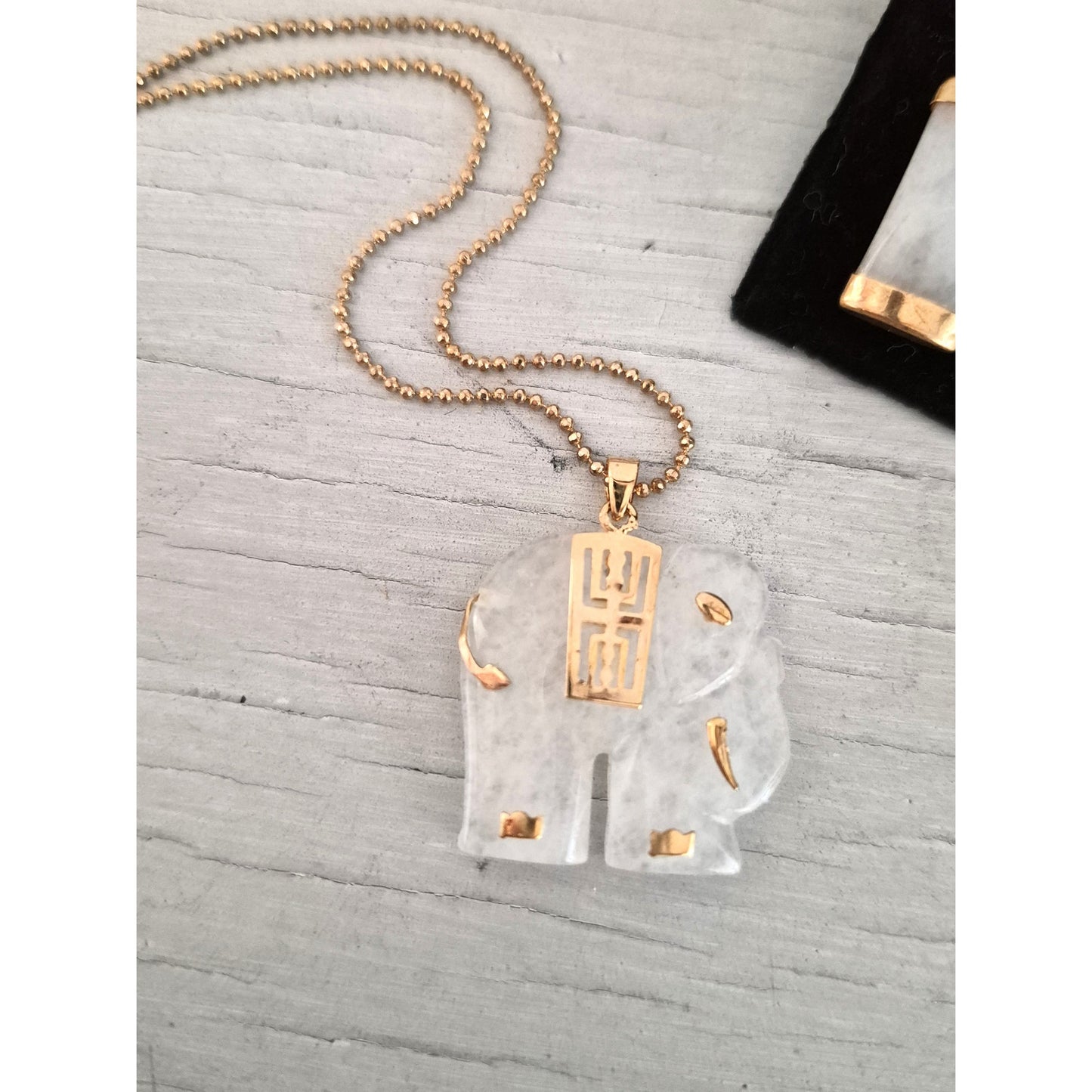 Vintage White Jade Gold Plated Jewelry Set