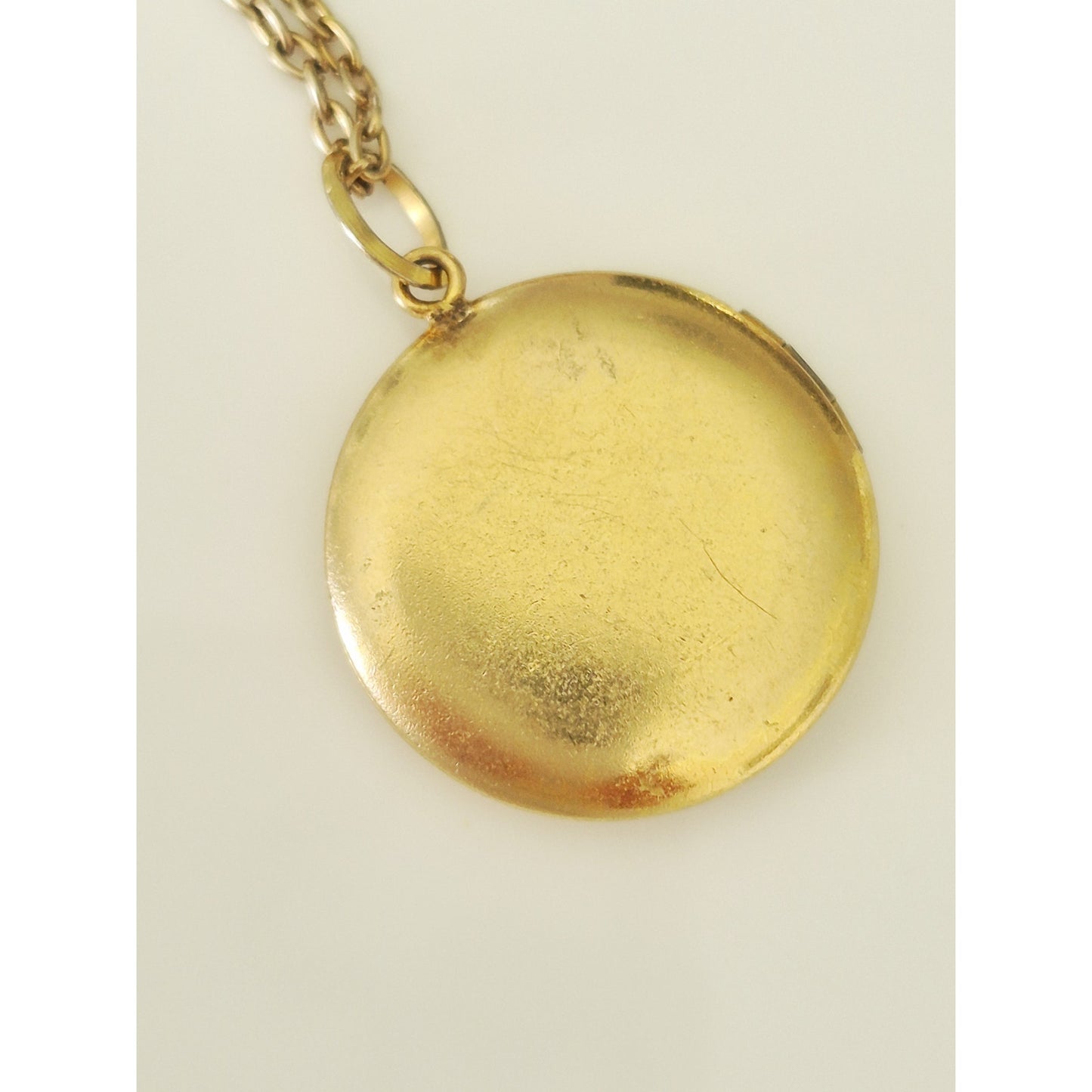 Vintage Floral Etched Round Gold-fill Locket Necklace