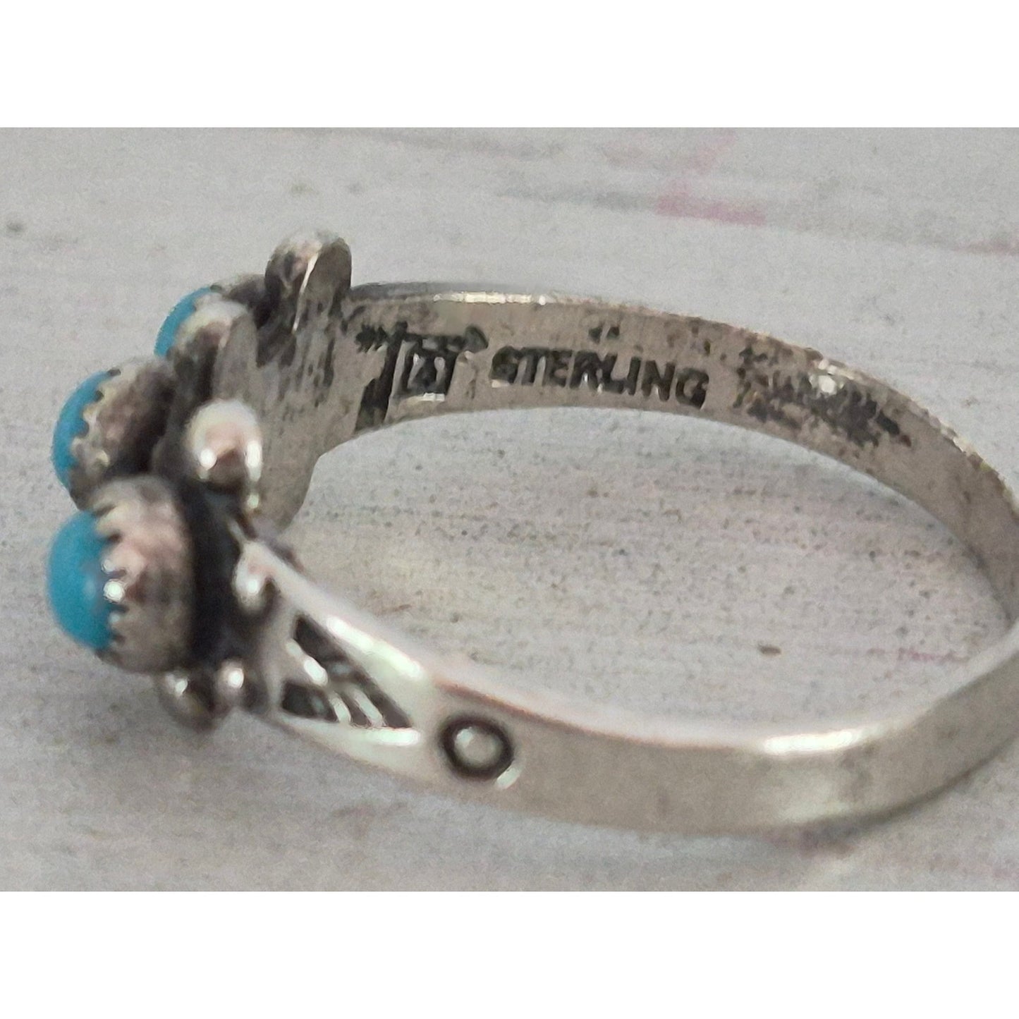 Vintage Bell Trading Post Native American Snake Eye Turquoise Ring Band